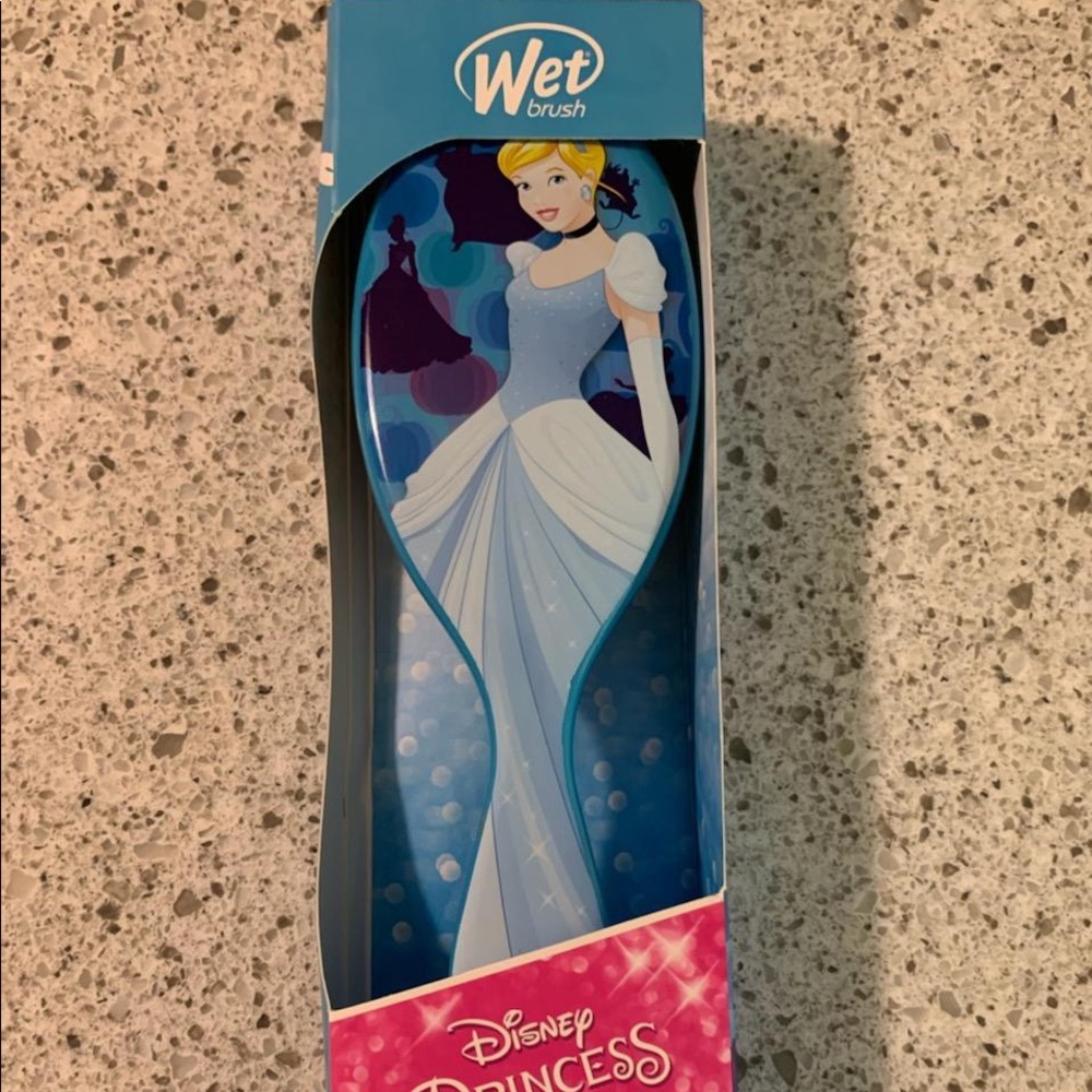 Disney Cinderella Wet Brush